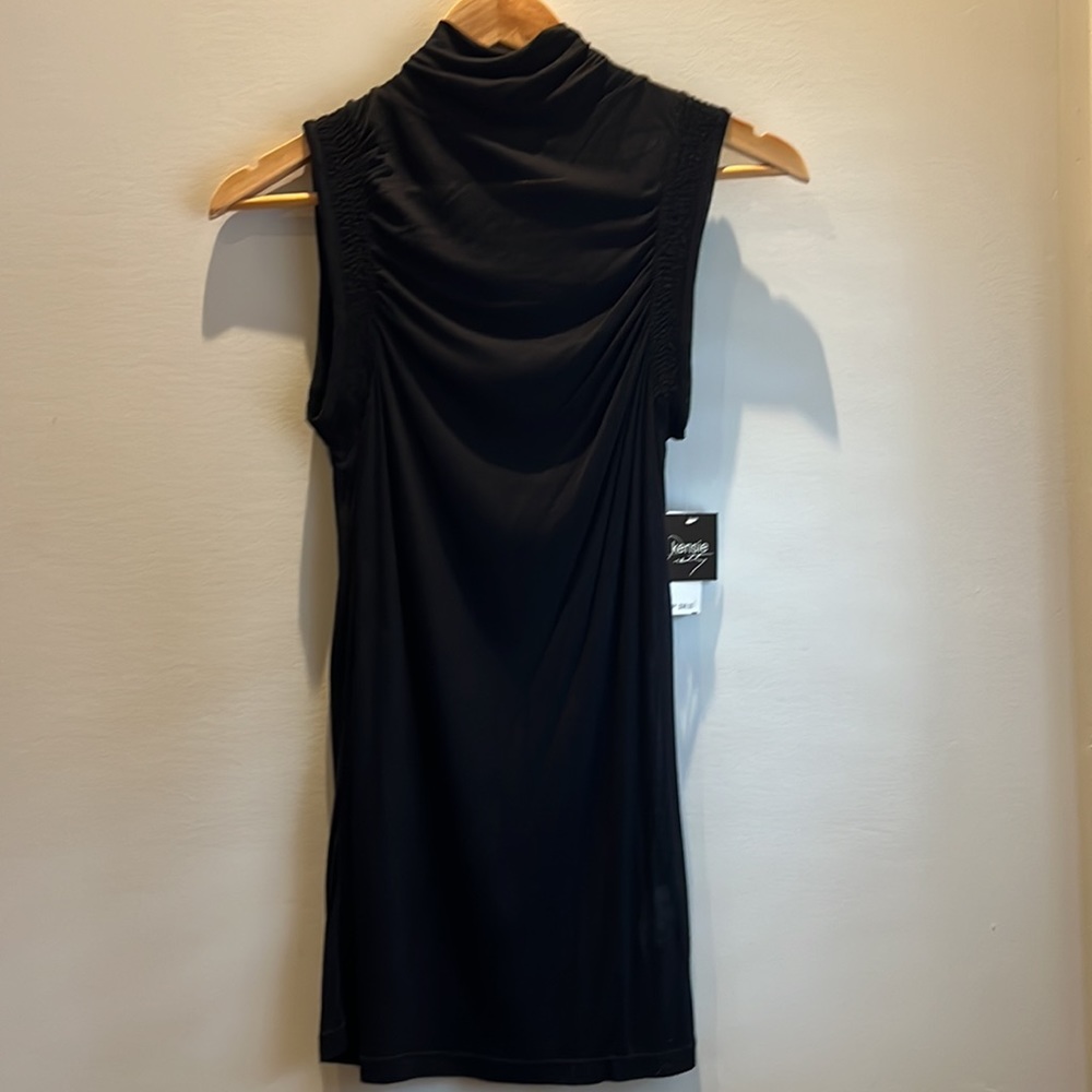 Kensie Black Sleeveless Turtleneck Tank Top
